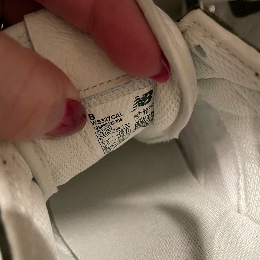NWOT New Balance & Calia White Tortise 327 sneakers - Picture 7 of 7